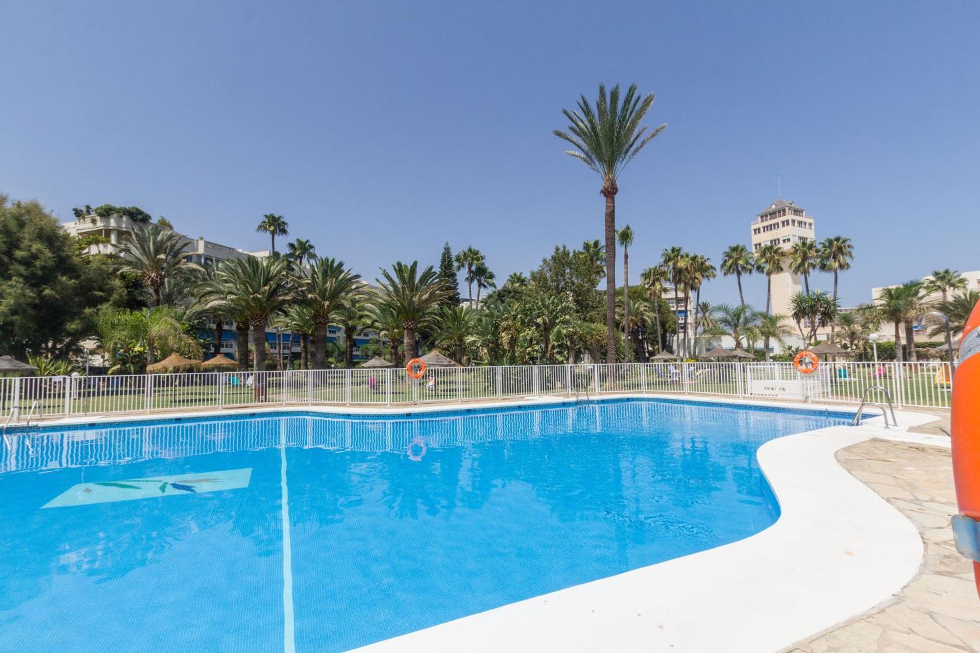 Sunstay Costa Lago Flat I Torremolinos Eksteriør billede